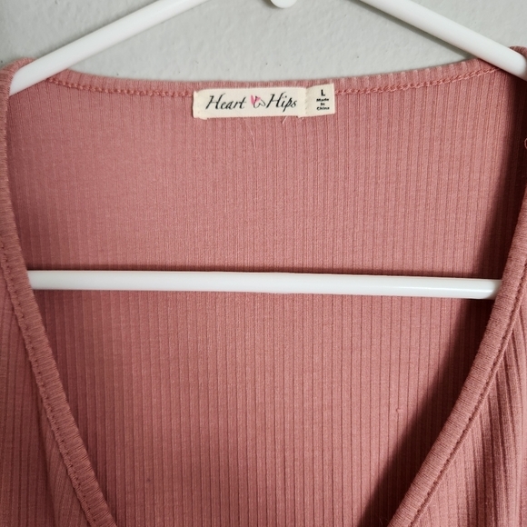 Heart Lips Womens Rose Pink Surplice Ruched Tie Bottom Ribbed Crop Top-Size L - Picture 3 of 5